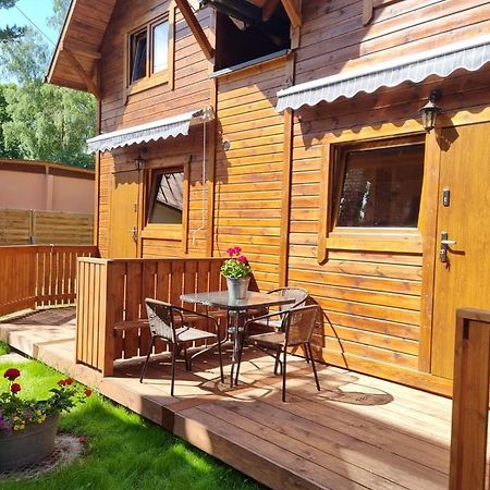 Domki Pod Debami Pobierowo Exterior foto